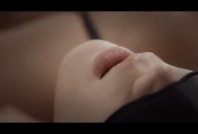 Excitante video porno con sexo oral